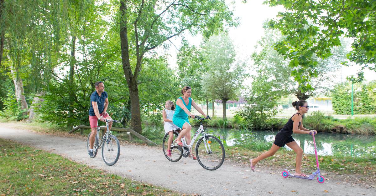 Faire du vélo à Chartres